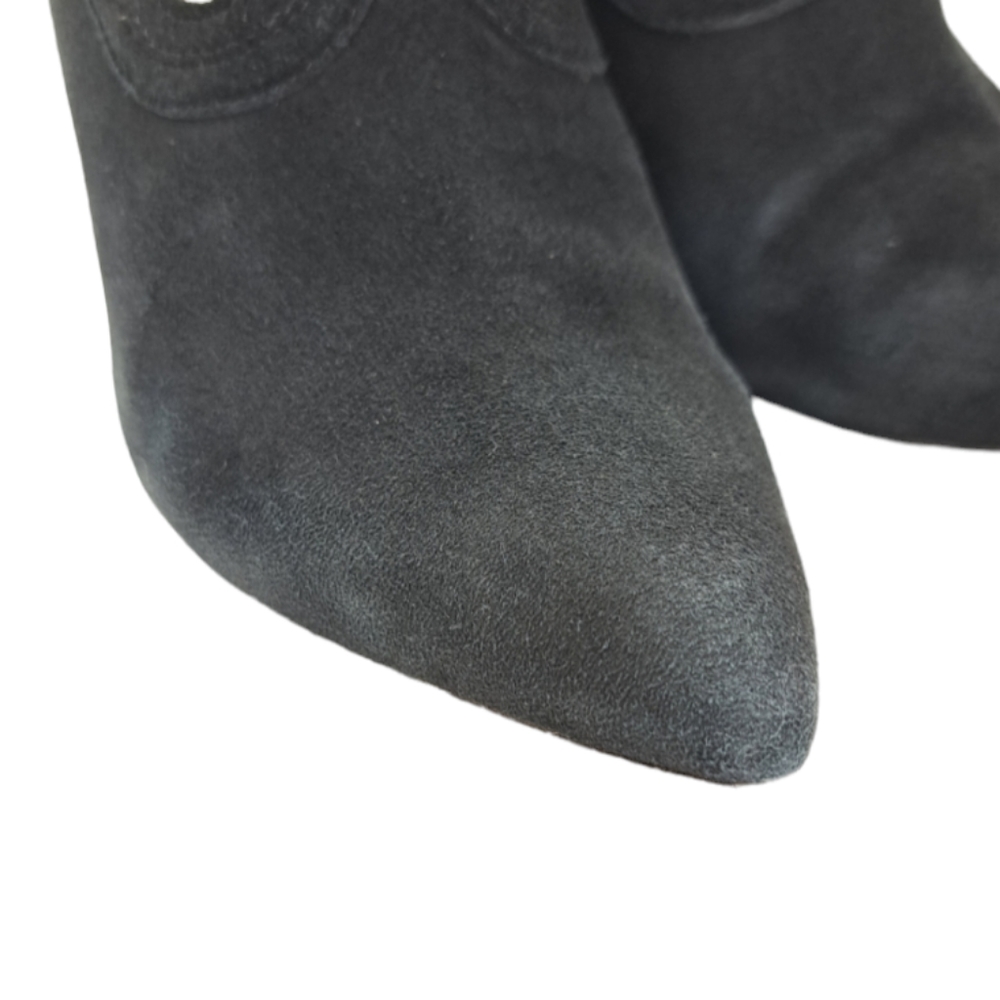 Adrienne Vittadini Nidia Women's Black Suede Leather Laser Cut Ankle Boots 7 - Picture 14 of 16